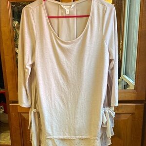 LC Lauren Conrad Size Medium Cream Asymmetrical Tunic Top with Ties